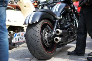 seibukan_Von_der_Vesper_bis_zur_Harley_Davidson_2011_001.jpg