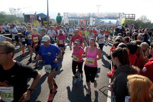 seibukan_Linz_Maraton_2015_015.jpg