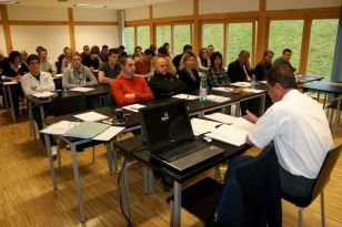 seibukan_Neue_Uebungsleiter_im_Dojo_Seibukan_Linz_2011_002.jpg