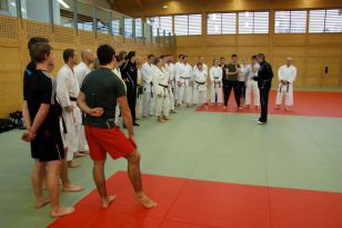 seibukan_Neue_Uebungsleiter_im_Dojo_Seibukan_Linz_2011_014.jpg