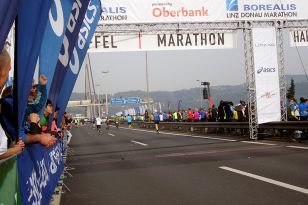 seibukan_Linz_Marathon_2016_003.jpg