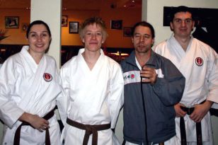 seibukan_Neue_Uebungsleiter_im_Dojo_Seibukan_2009_011.jpg